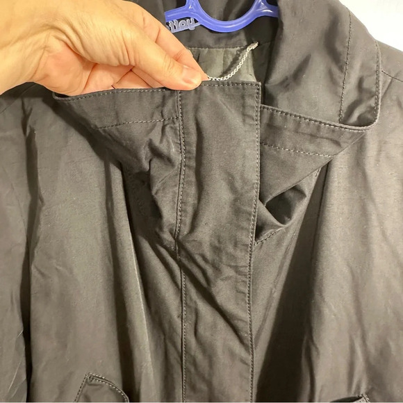 Talbots black jacket/windbreaker, size M, fully lined, snap closures, spring - Picture 6 of 14